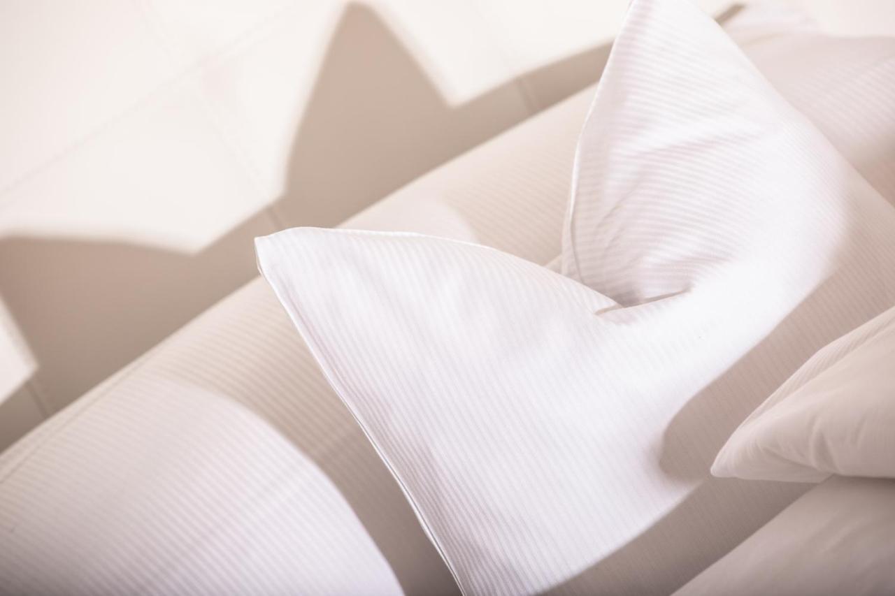 Hotel Alter Weissbraeu バート・ビルンバッハ エクステリア 写真