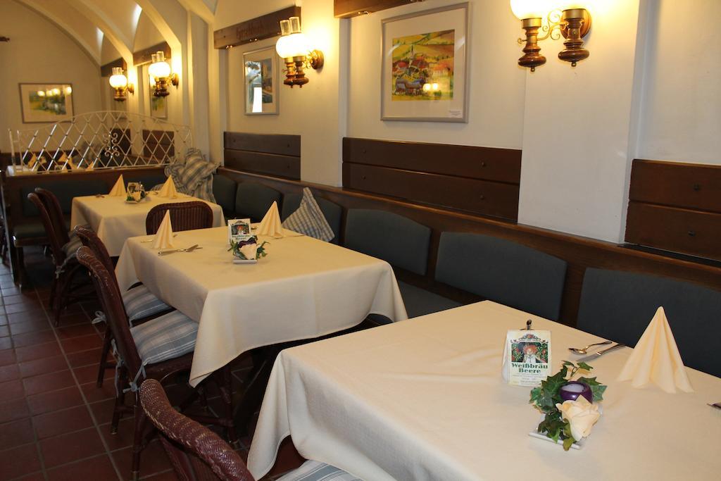Hotel Alter Weissbraeu バート・ビルンバッハ エクステリア 写真