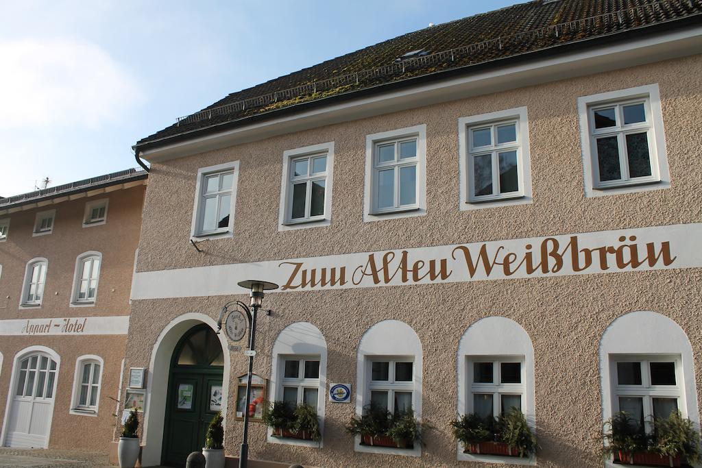 Hotel Alter Weissbraeu バート・ビルンバッハ エクステリア 写真